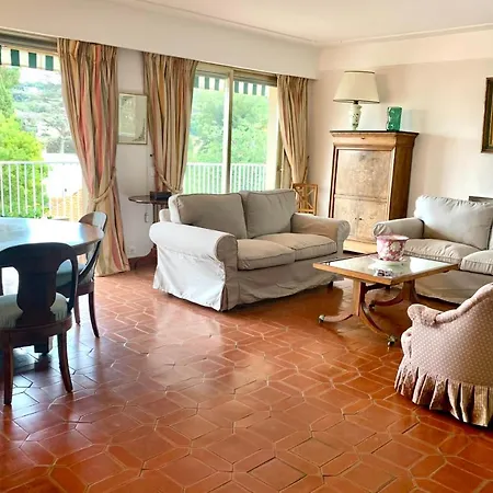 Holiday home Lovely 4-person 200 M From Beaches Cap D'antibes Juan-les-Pins